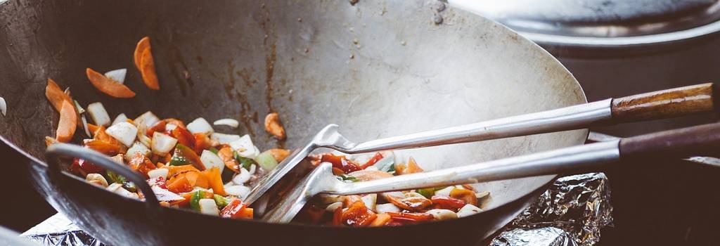 10 Conversation Starters Questions About Slow Cooking