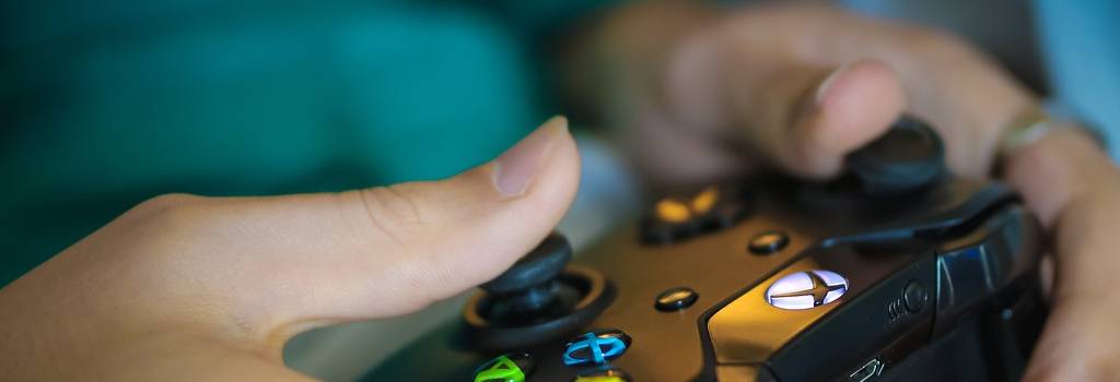 10 Conversation Starters Questions About Gaming